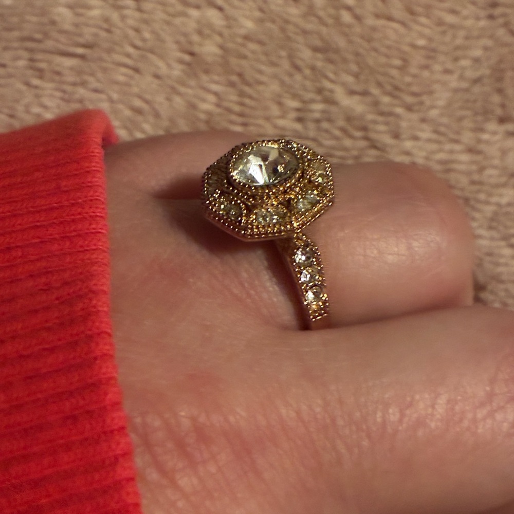 Gold-Tone Ring with Clear Gemstone - Picture 5 of 16